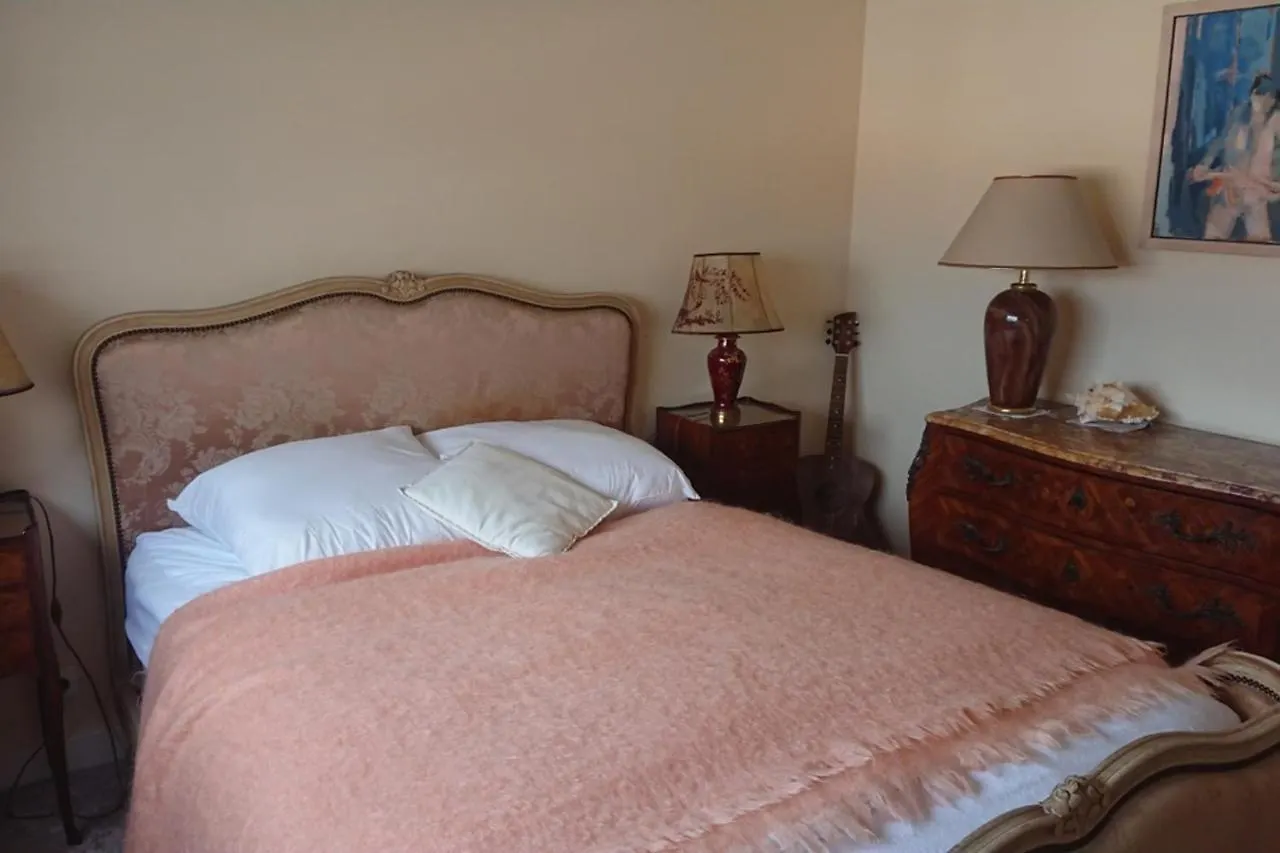 Spacious 70 M Flat With Balcony And Sea View! كان فرنسا